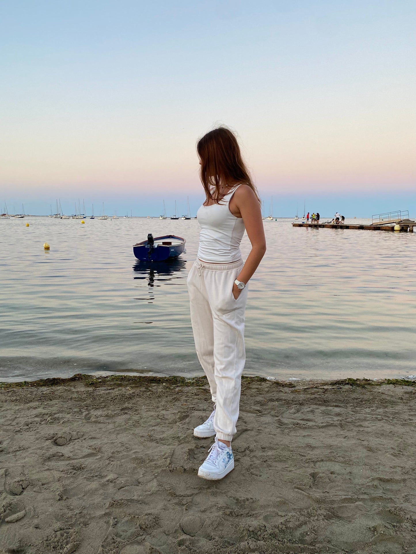 JOGGING BASIC - BEIGE
